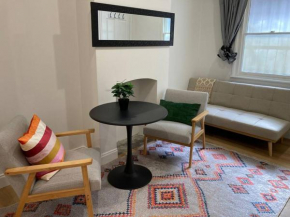 Bright Spacious Studio, Sydney